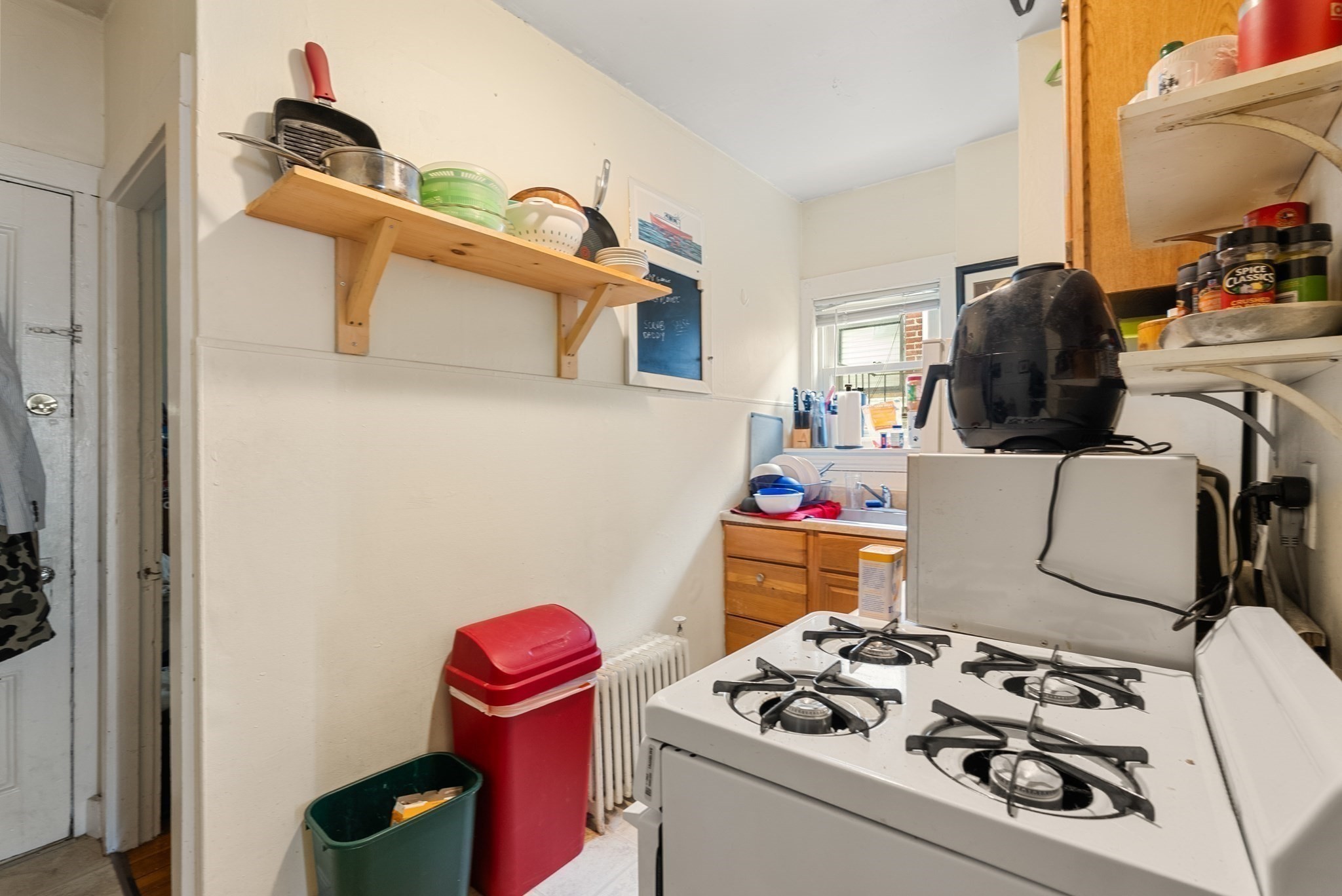 185-187 Lowell Street Property Photo 22