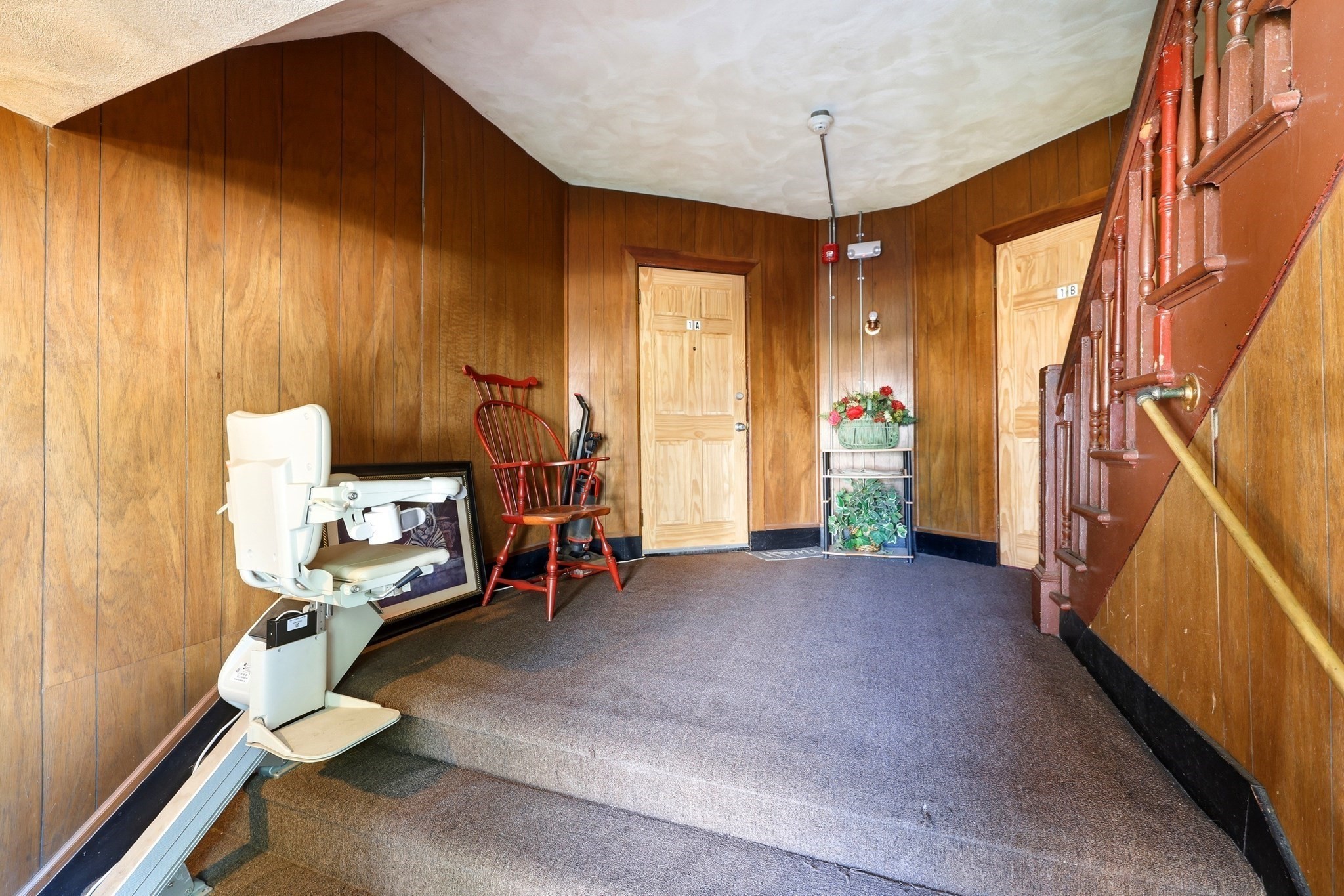 109 Grover St Property Photo 10