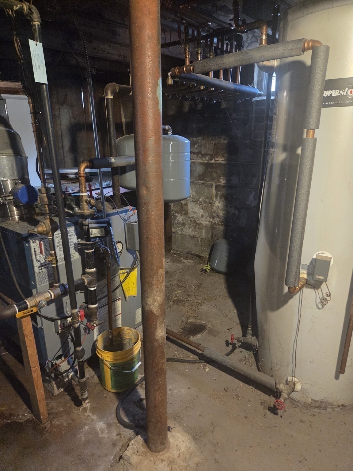 109 Grover St Property Photo 11