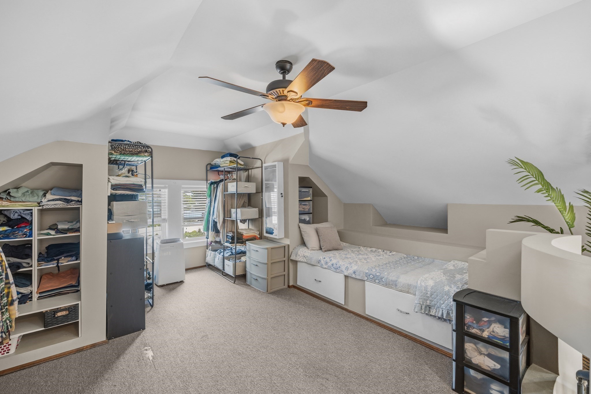 109 Stephen St Property Photo 17