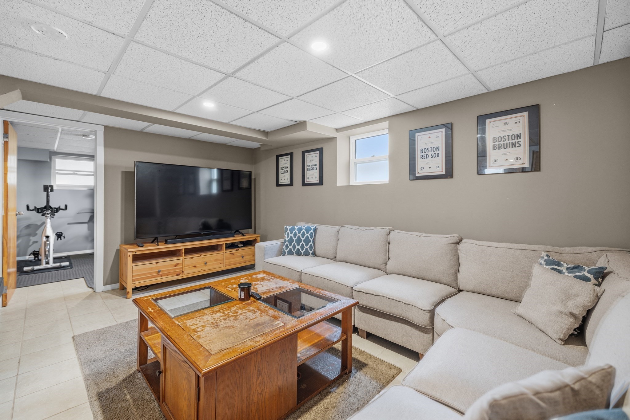 109 Stephen St Property Photo 23