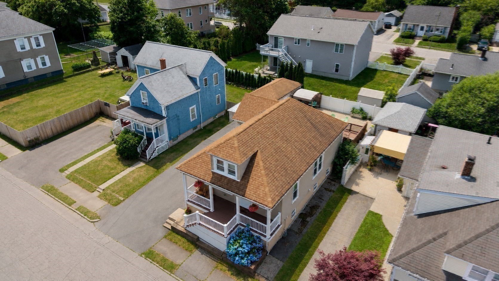 109 Stephen St Property Photo 35