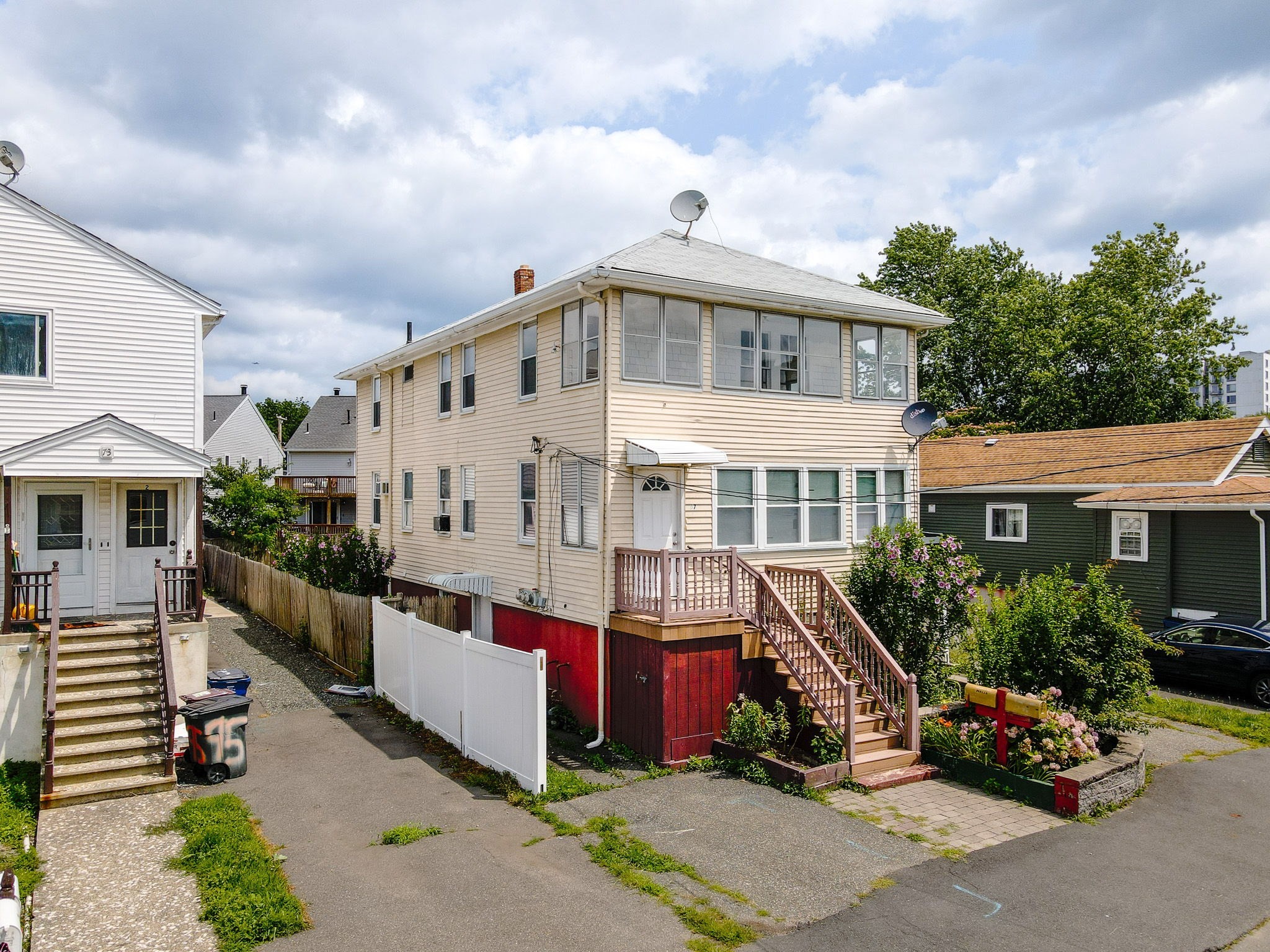67 Neponset St Property Photo 1