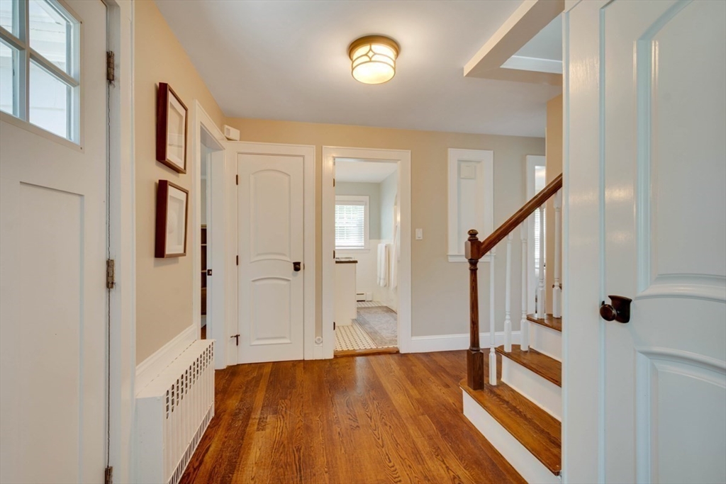 70 Berwick Pl Property Photo 3