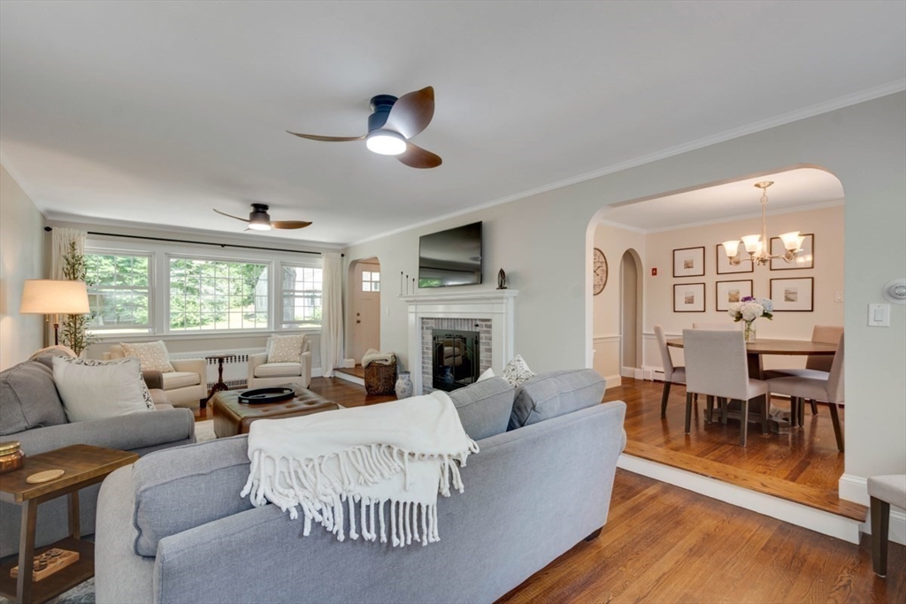 70 Berwick Pl Property Photo 10