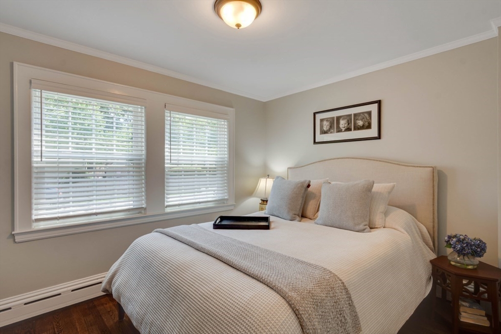 70 Berwick Pl Property Photo 21