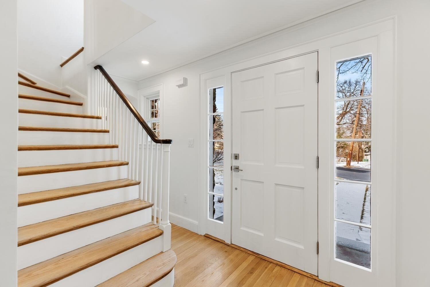 1 Town Way Property Photo 2