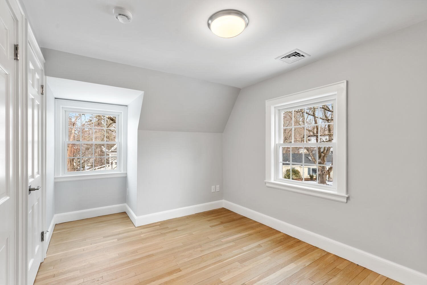 1 Town Way Property Photo 19
