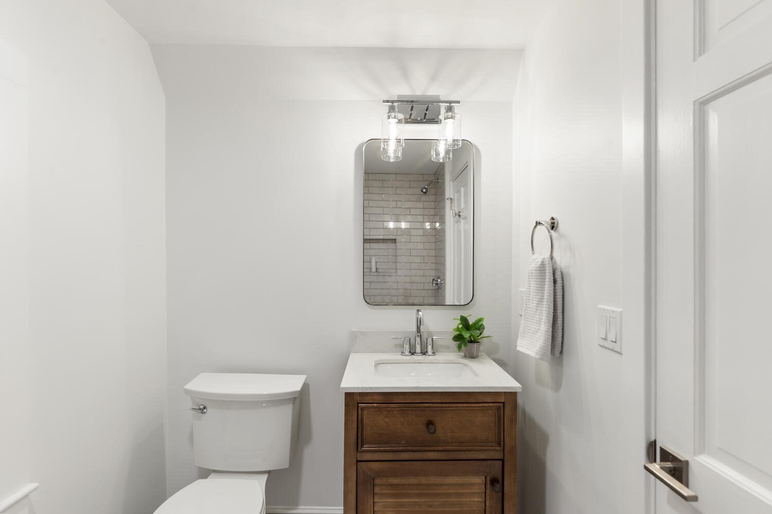 1 Town Way Property Photo 23
