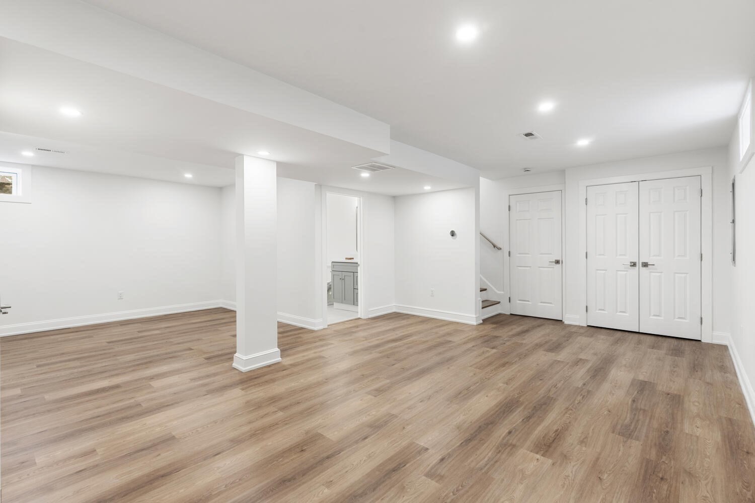 1 Town Way Property Photo 31