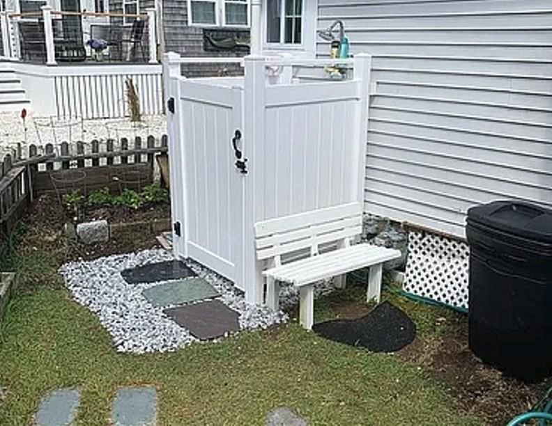 13 Thompson Road # A Property Photo 21