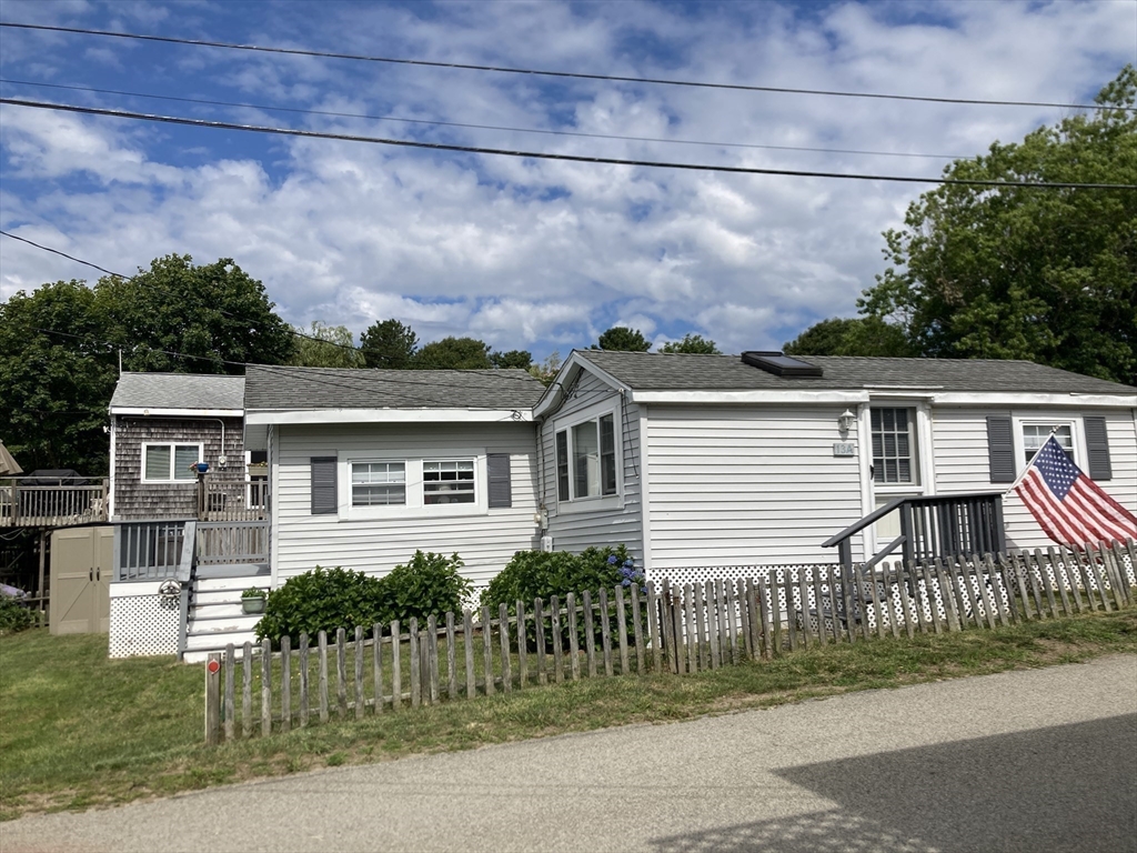13 Thompson Road # A Property Photo 22