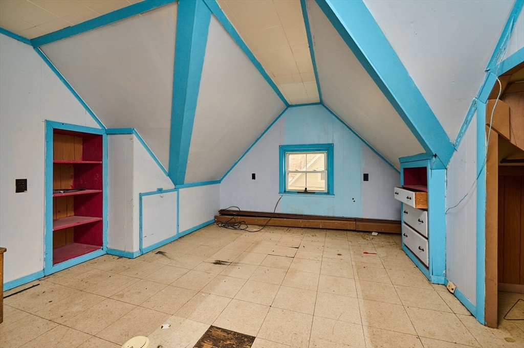 135 School St Property Photo 20