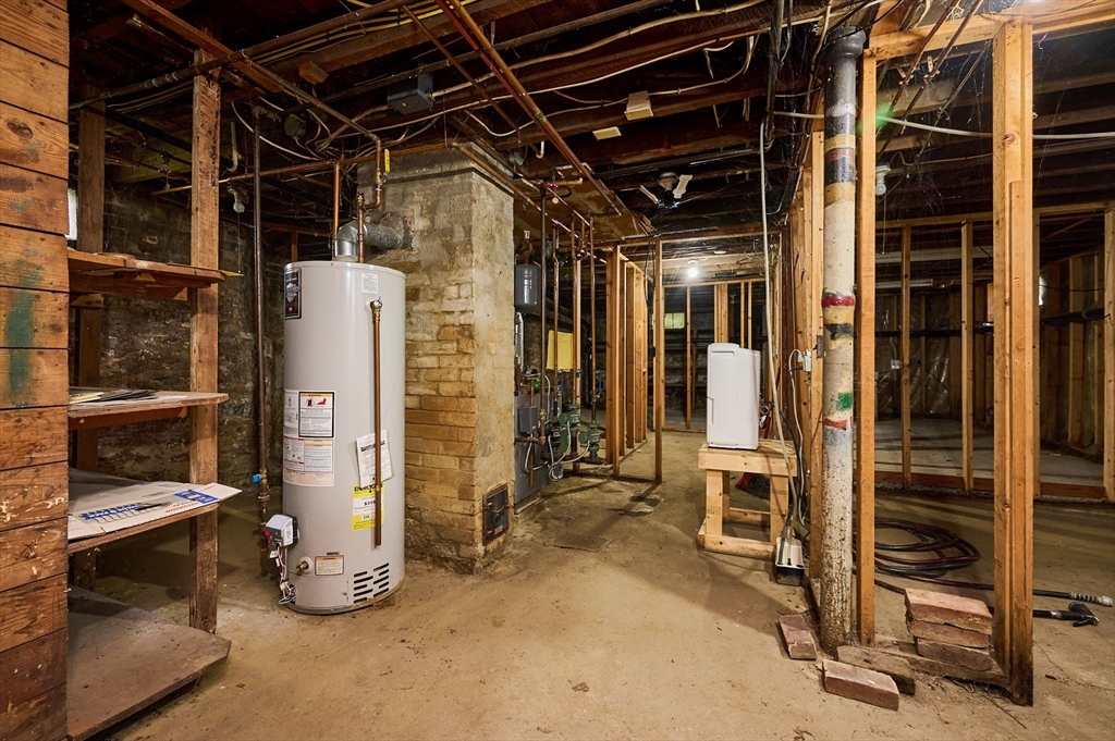 135 School St Property Photo 24
