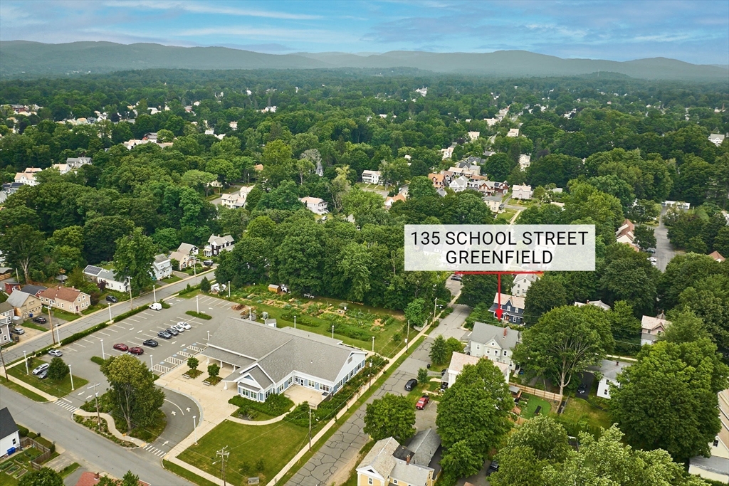 135 School St Property Photo 34