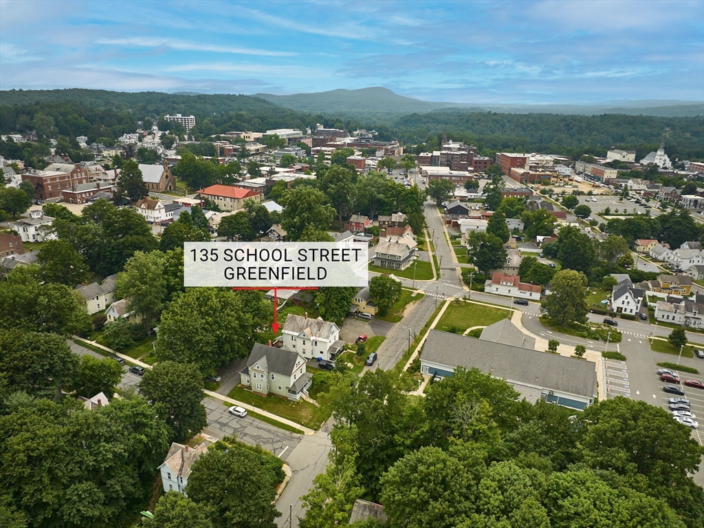 135 School St Property Photo 35