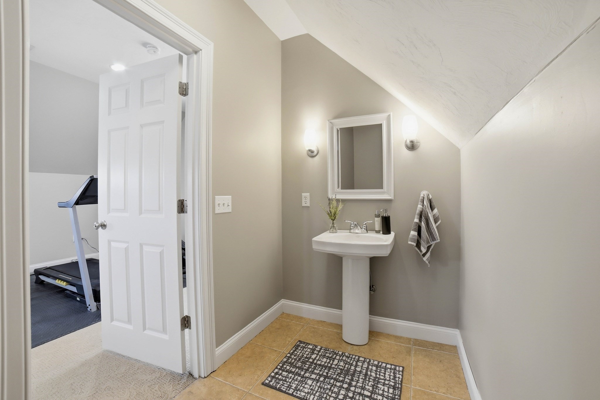 8 Alstead Property Photo 26