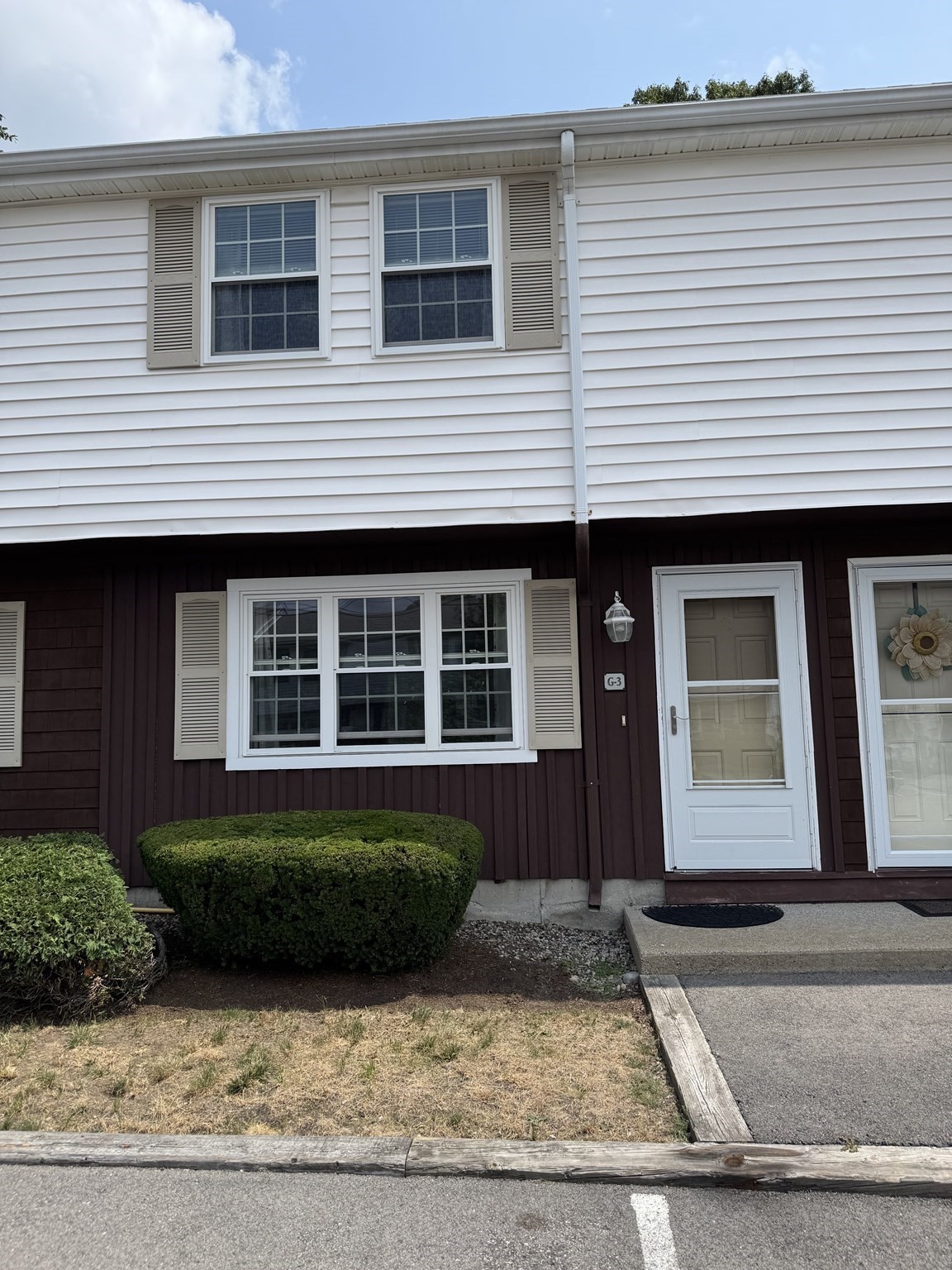 3 Ba Dr # G Property Photo 2