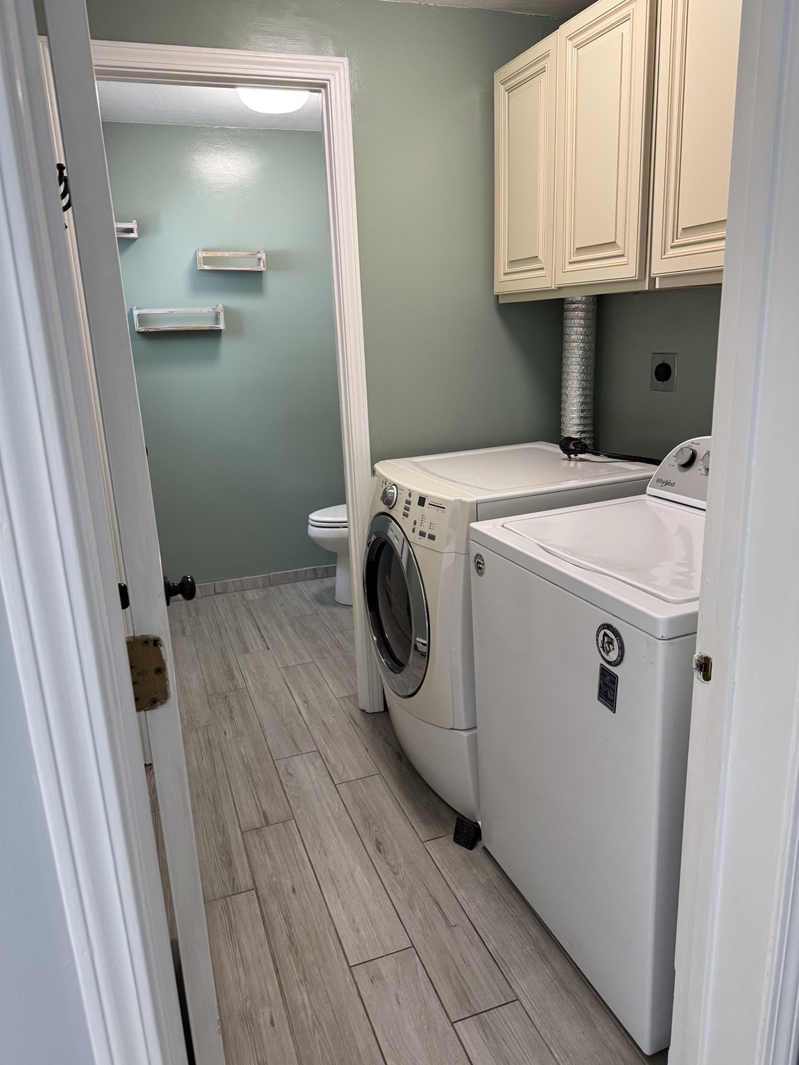 3 Ba Dr # G Property Photo 14