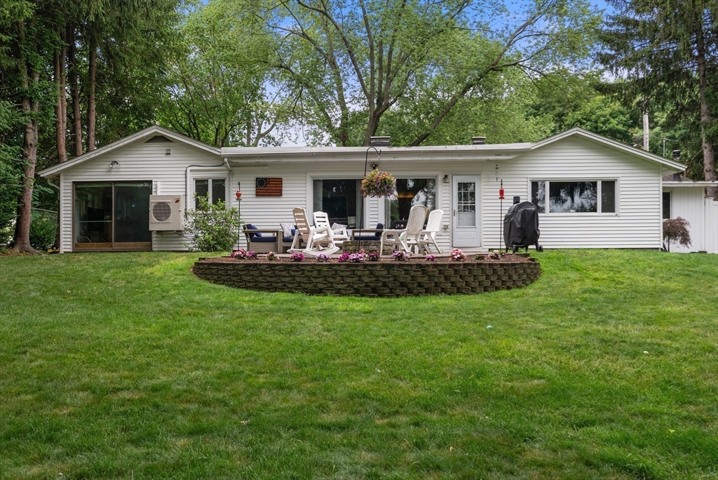 6 Wentworth Rd