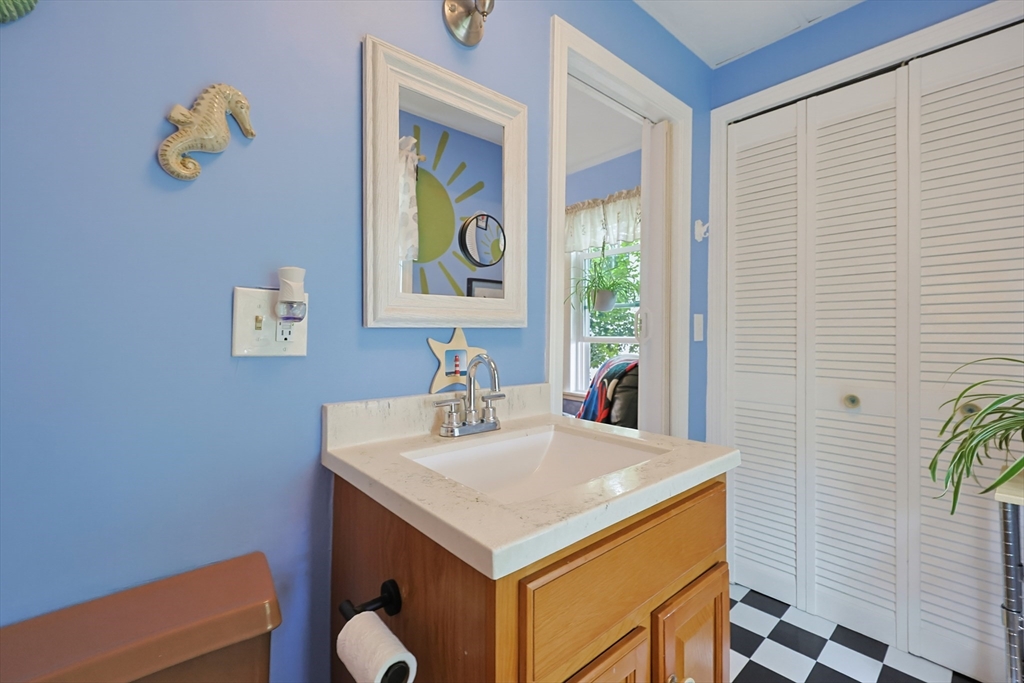 36 Laurier St Property Photo 14