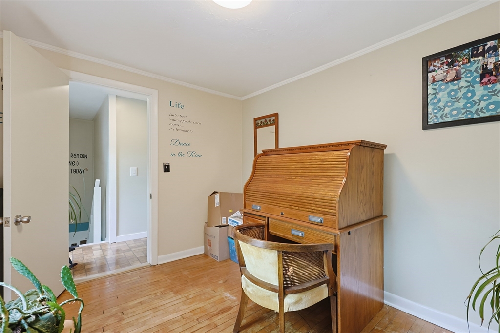 36 Laurier St Property Photo 21