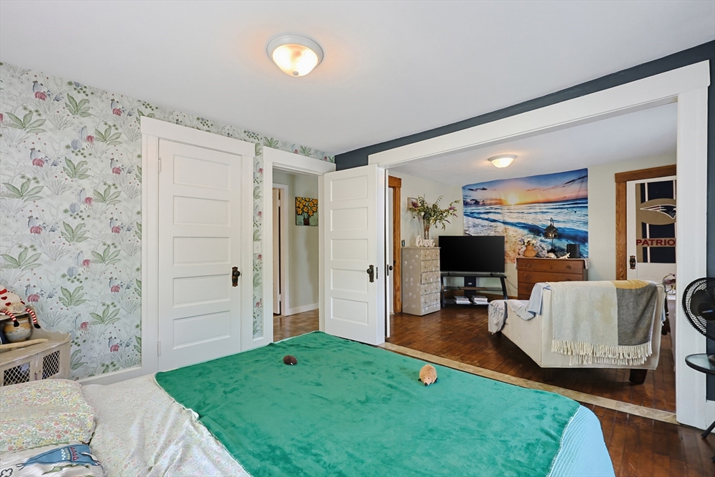 36 Laurier St Property Photo 29