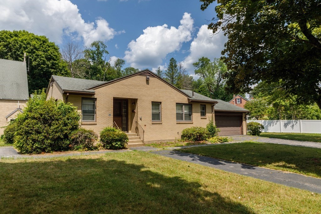50 Lovewell Street Property Photo 12