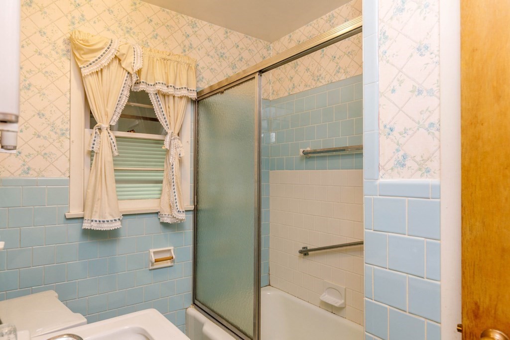 50 Lovewell Street Property Photo 21