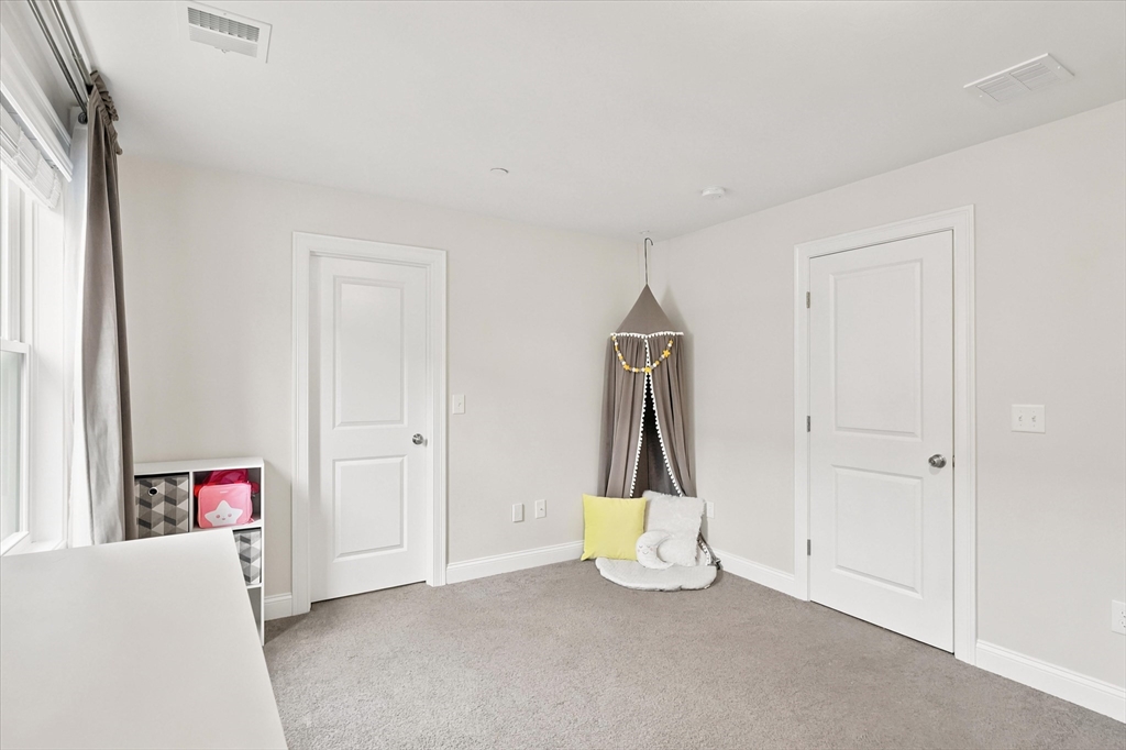 27-b Orchard St # 27b Property Photo 20