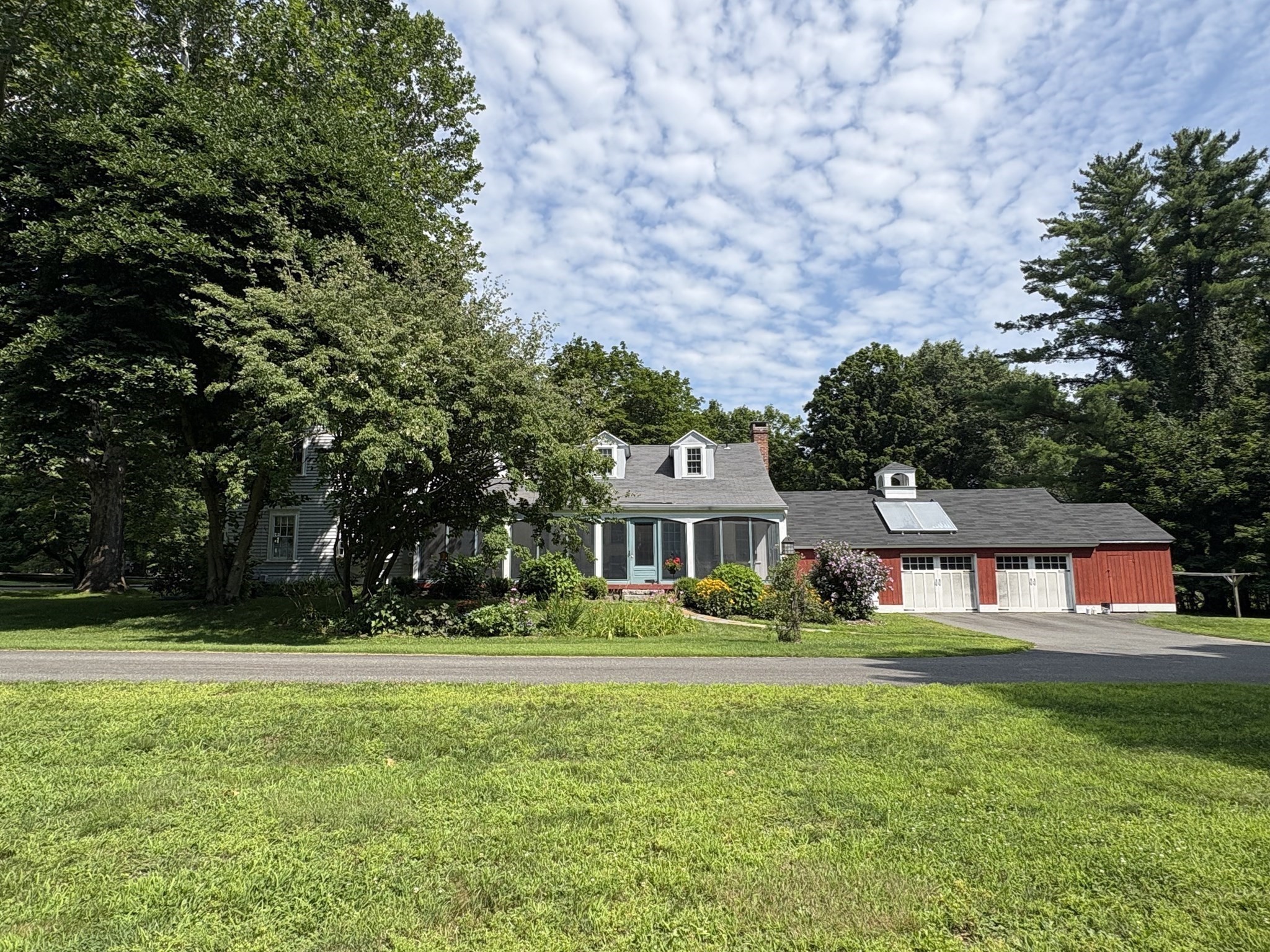 11 Green River Road Property Photo 3