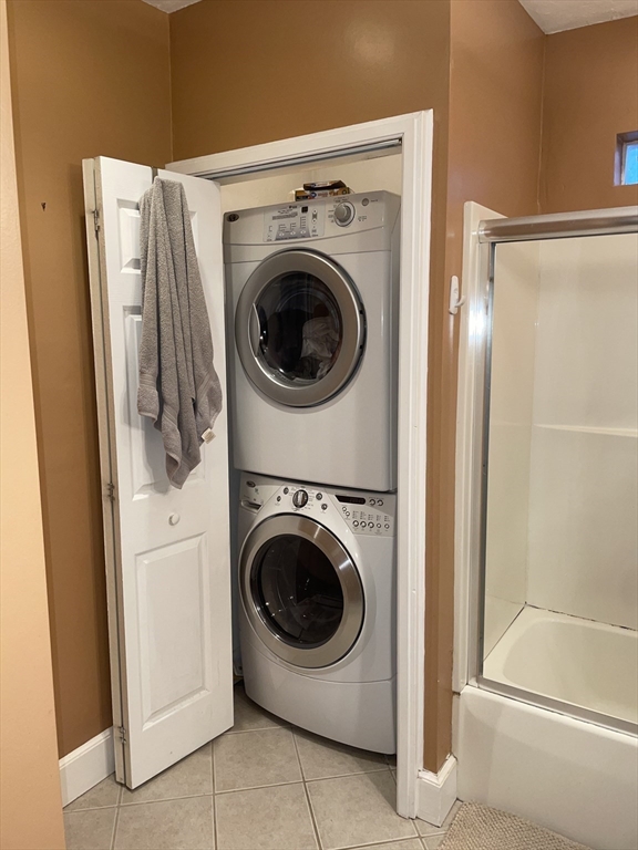 150 Ingleside Property Photo 7