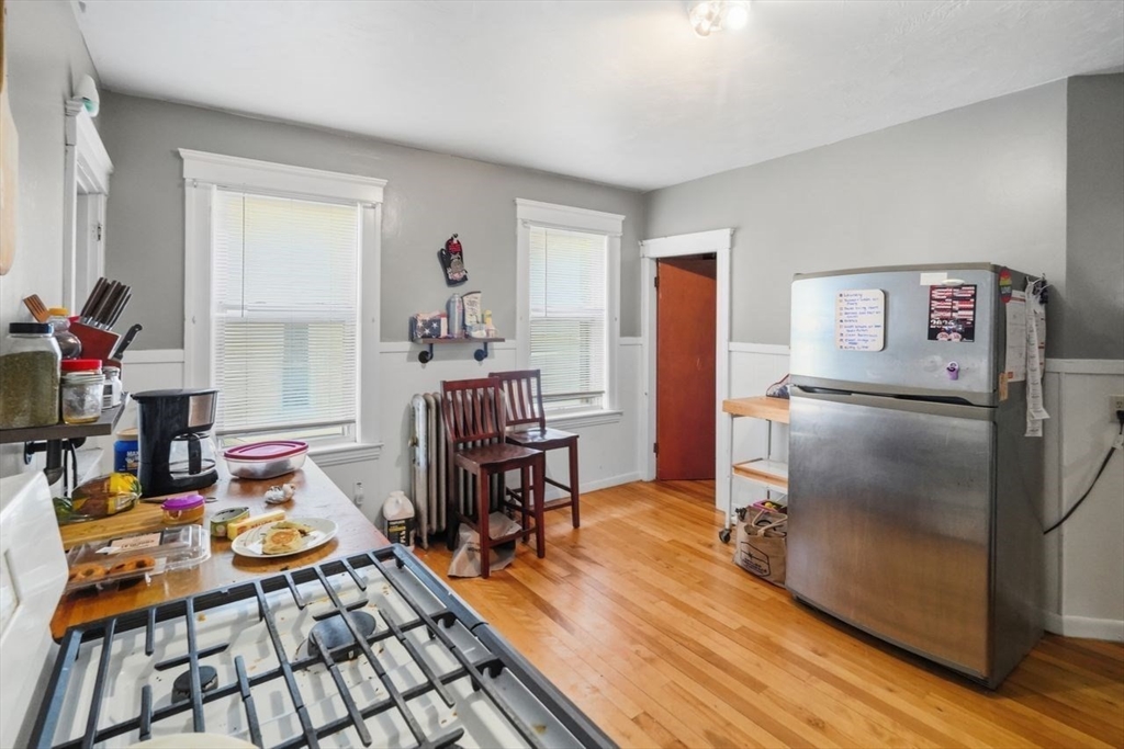 150 Ingleside Property Photo 11