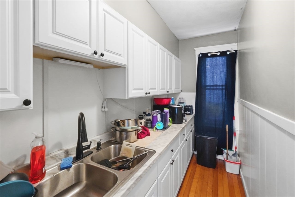150 Ingleside Property Photo 13