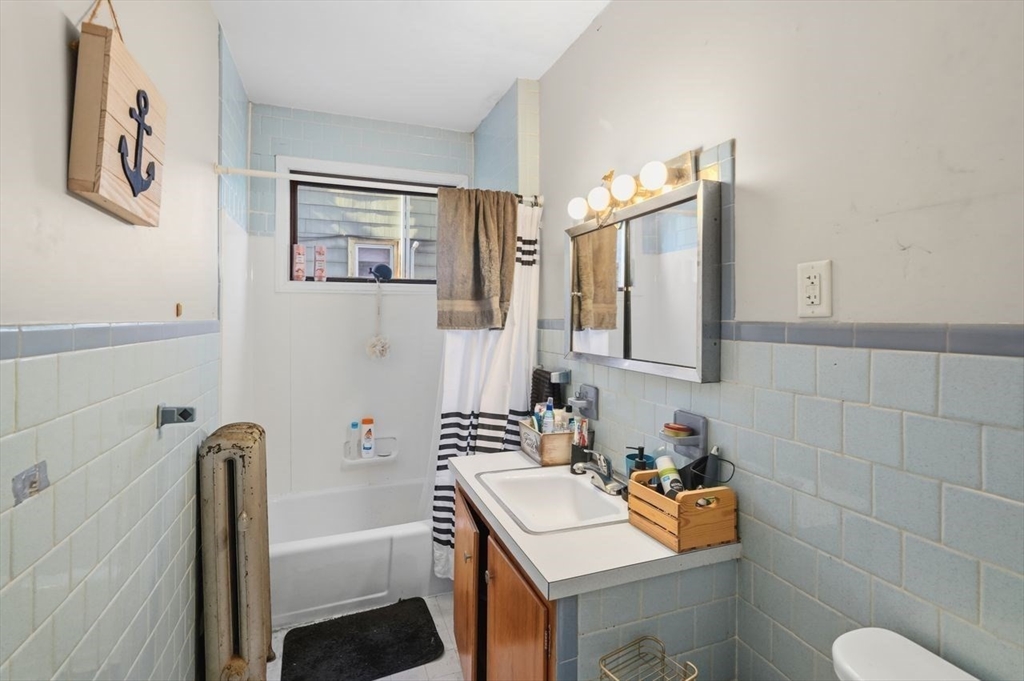 150 Ingleside Property Photo 15