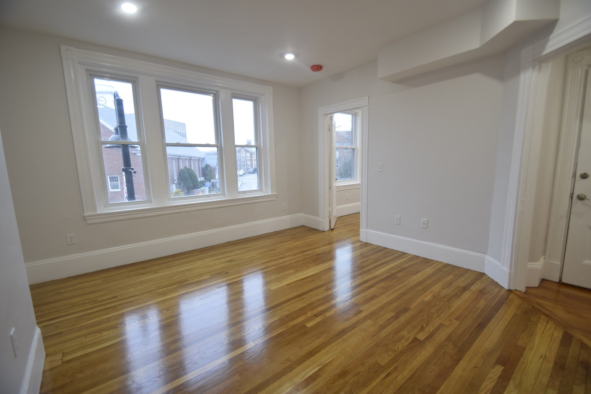 31 Harvard St. # 2 Property Photo 4