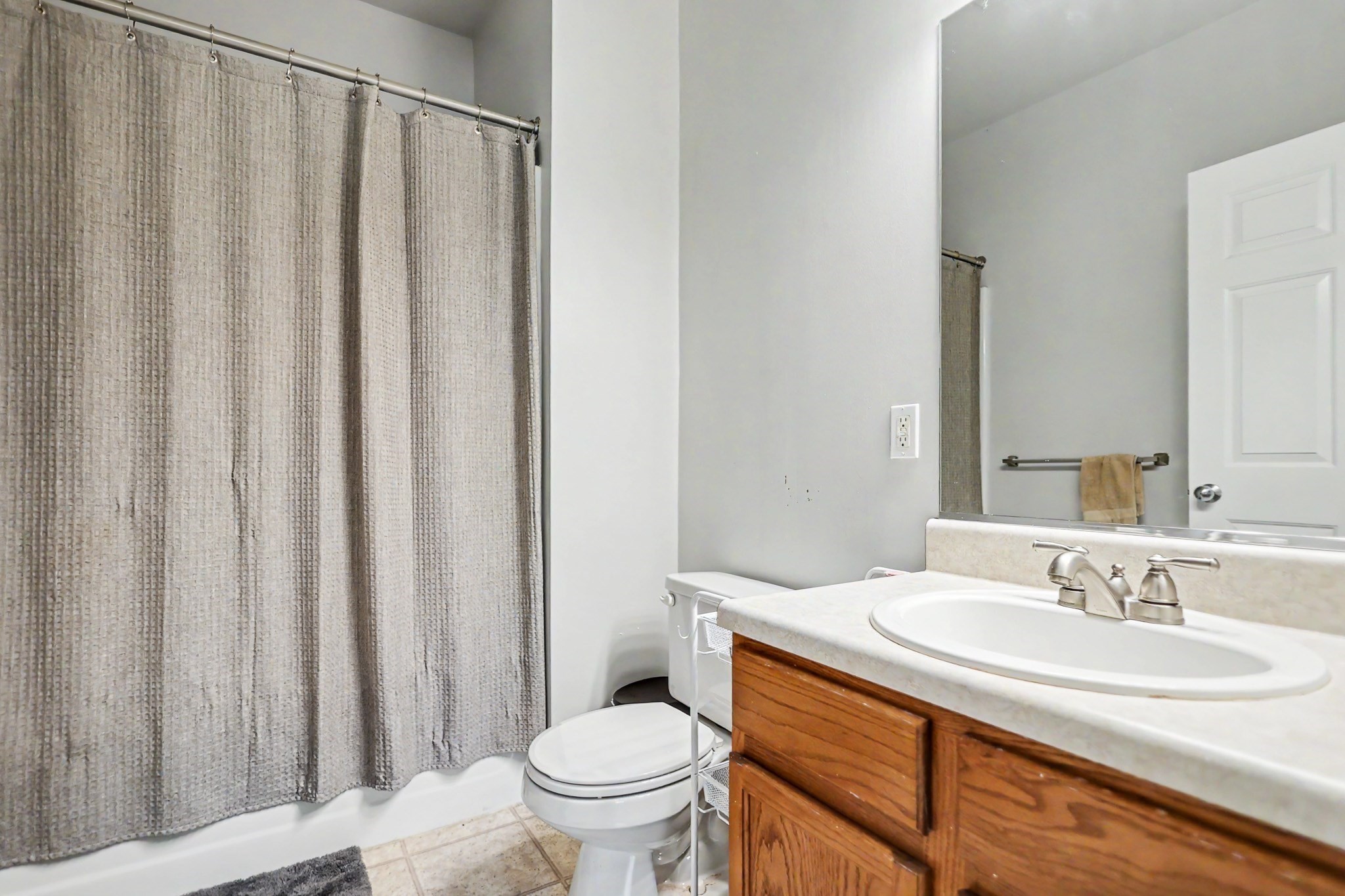 19 Hampshire Road # 205 Property Photo 10