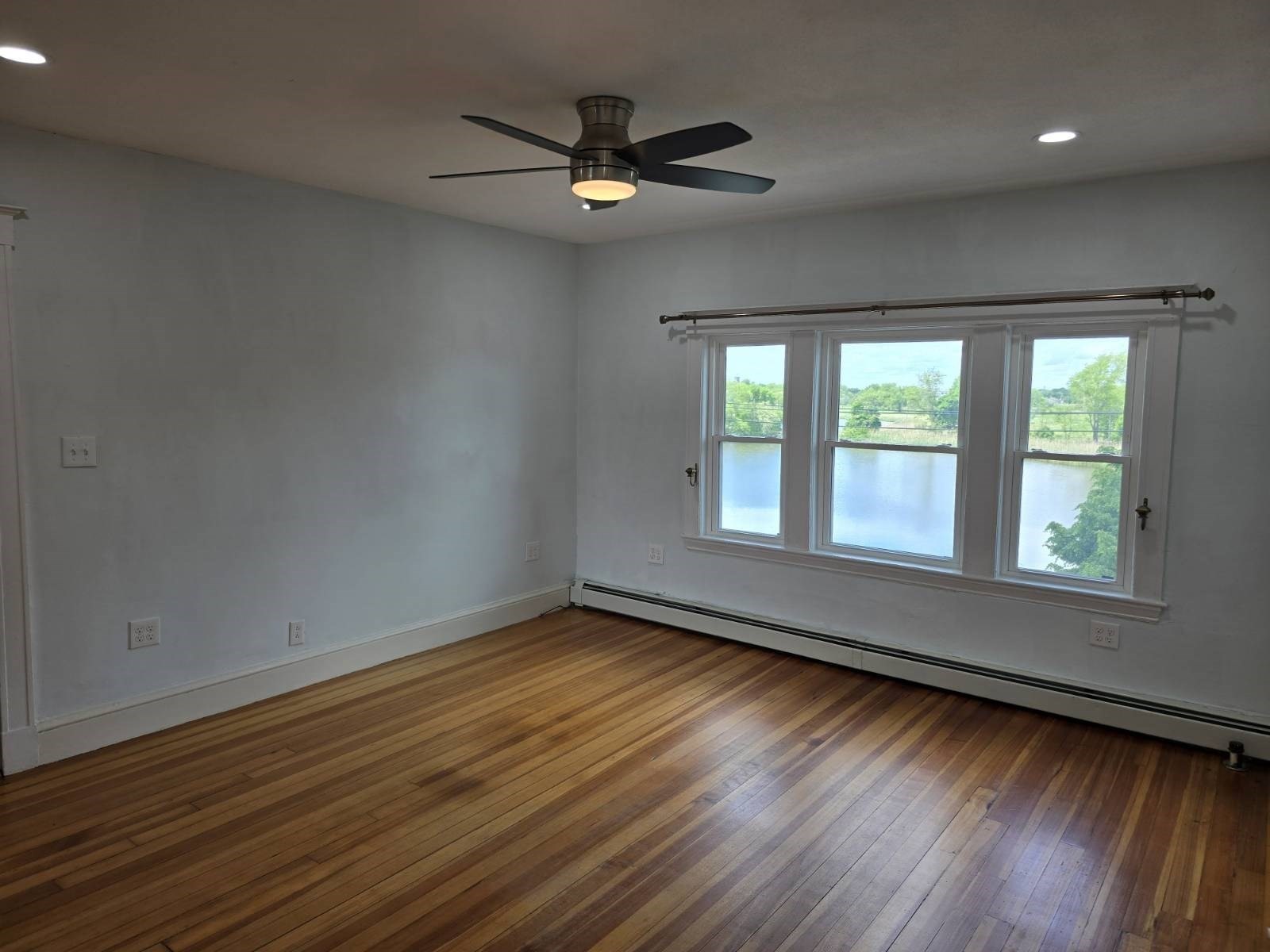 235 Washington Ave Property Photo 8