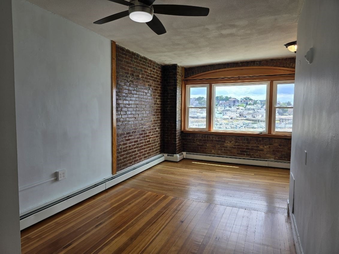 235 Washington Ave Property Photo 10