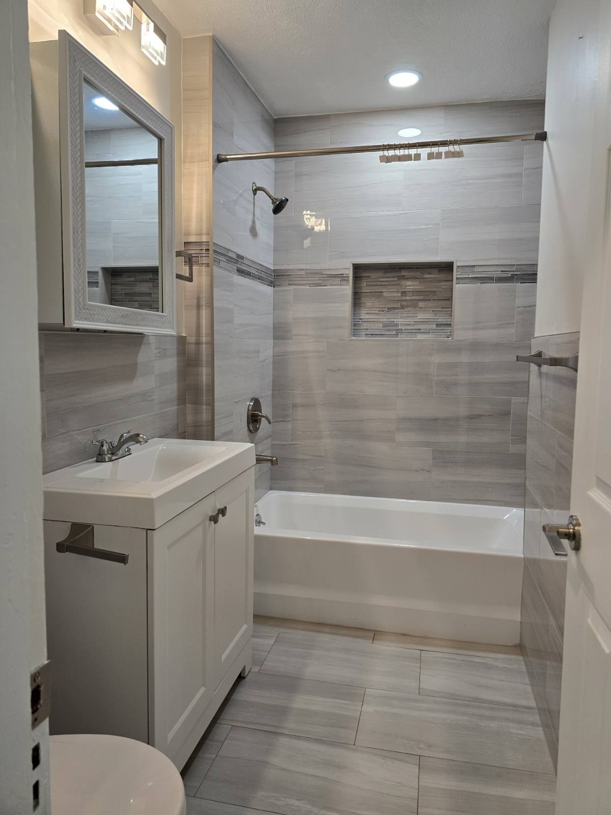 235 Washington Ave Property Photo 12
