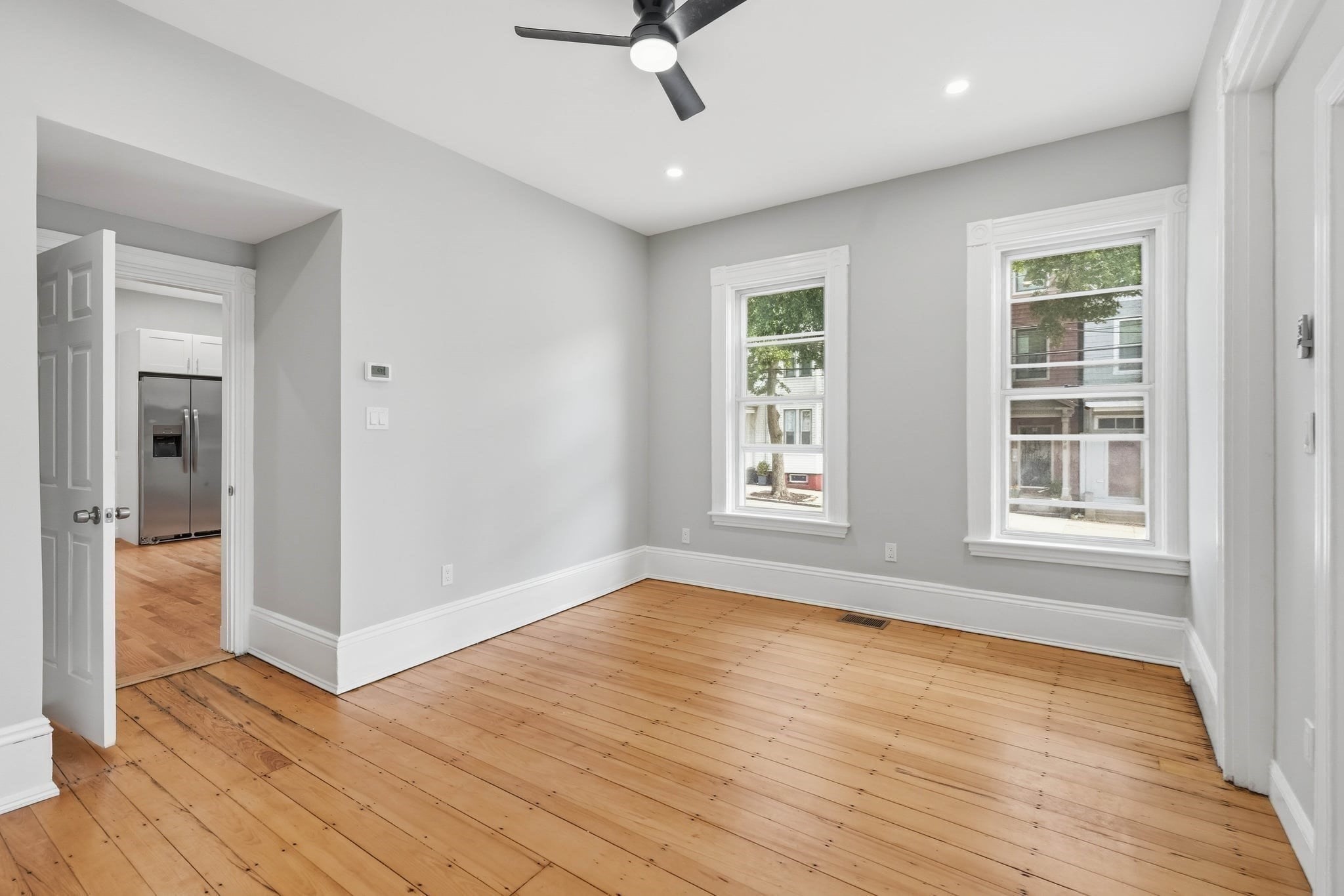 487-489 Sumner Street # 1 Property Photo 5