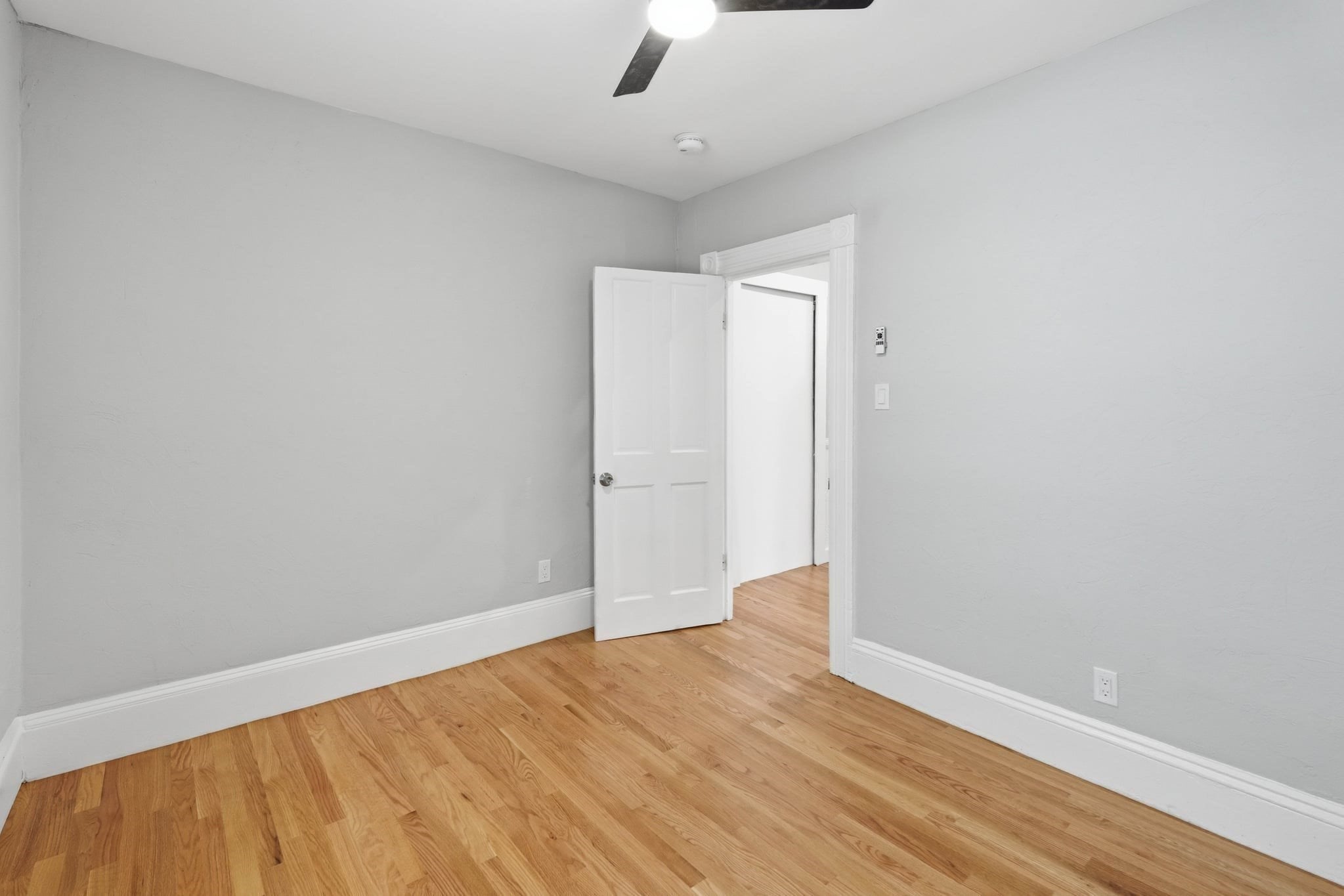 487-489 Sumner Street # 1 Property Photo 18