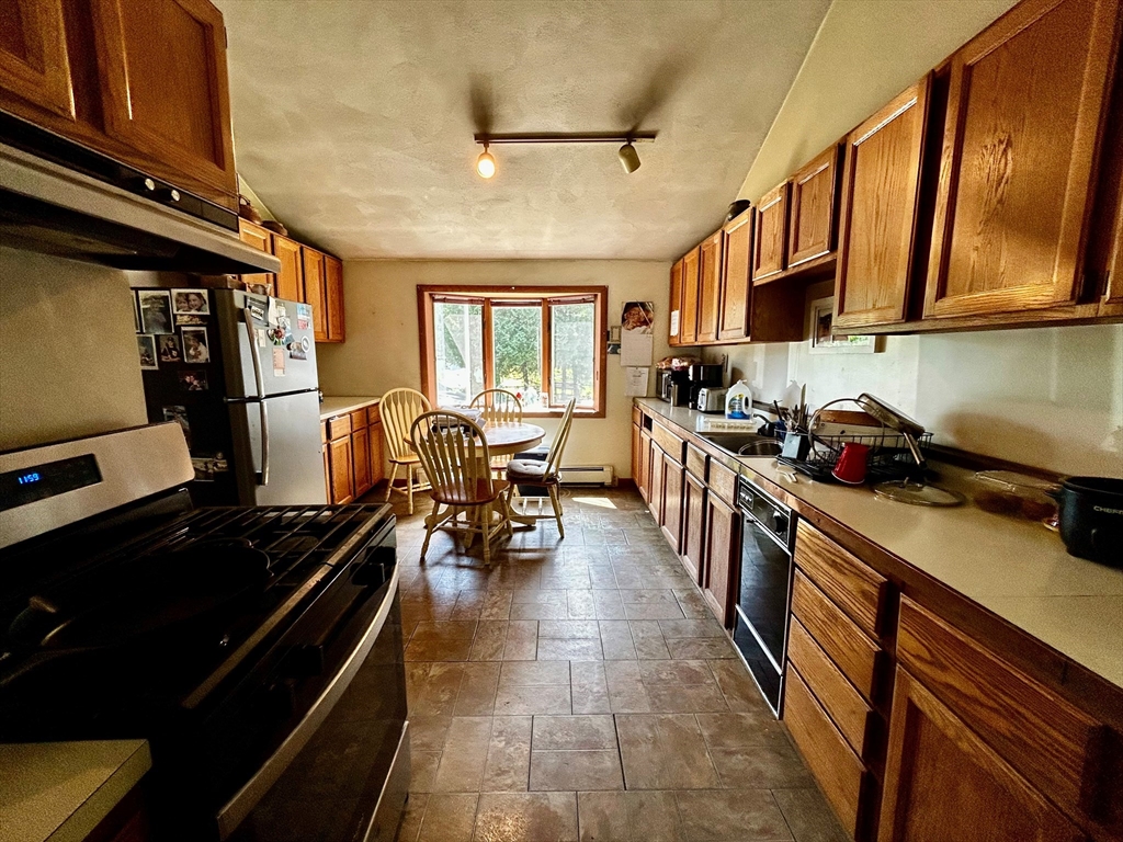 76 Pine Tree Drive Property Photo 12