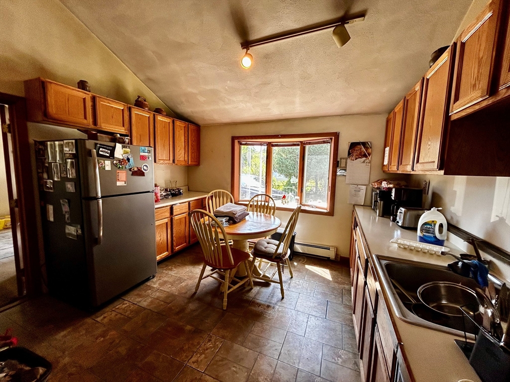 76 Pine Tree Drive Property Photo 14