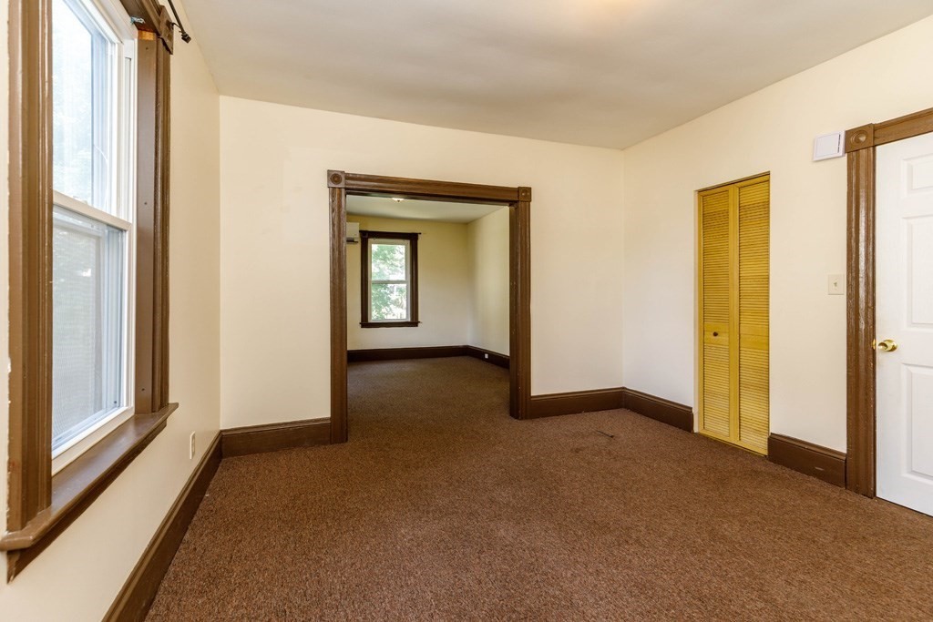 206 Union Street Property Photo 7