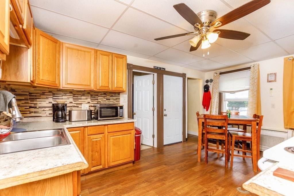 206 Union Street Property Photo 10