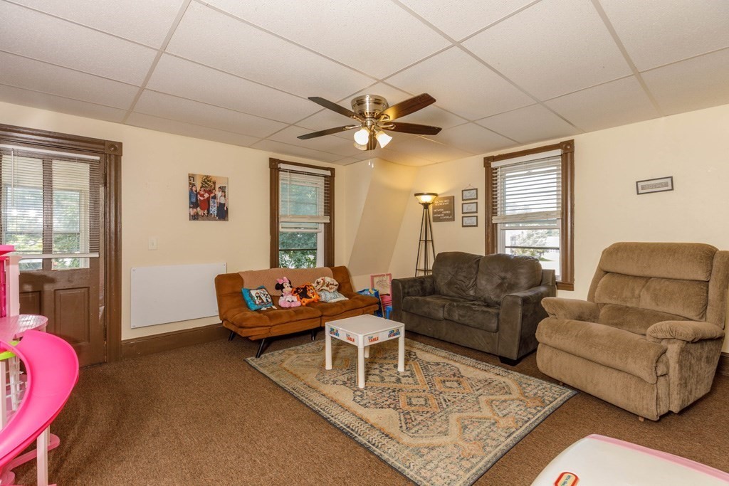 206 Union Street Property Photo 11