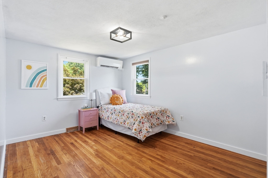 8 Bossi Ave Property Photo 20