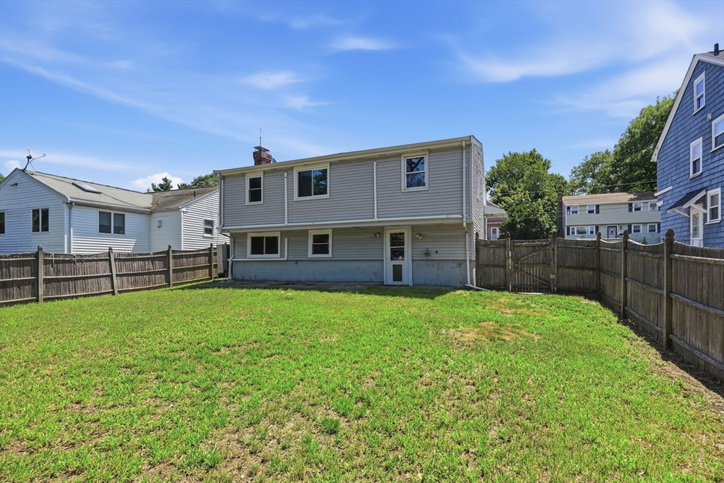 8 Bossi Ave Property Photo 29