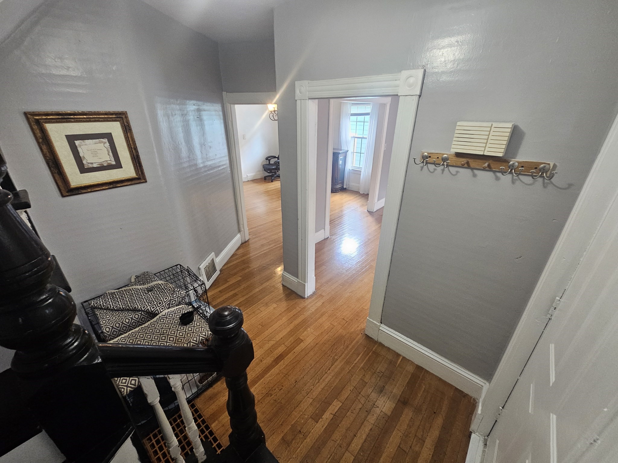 35 Farmland Rd Property Photo 6